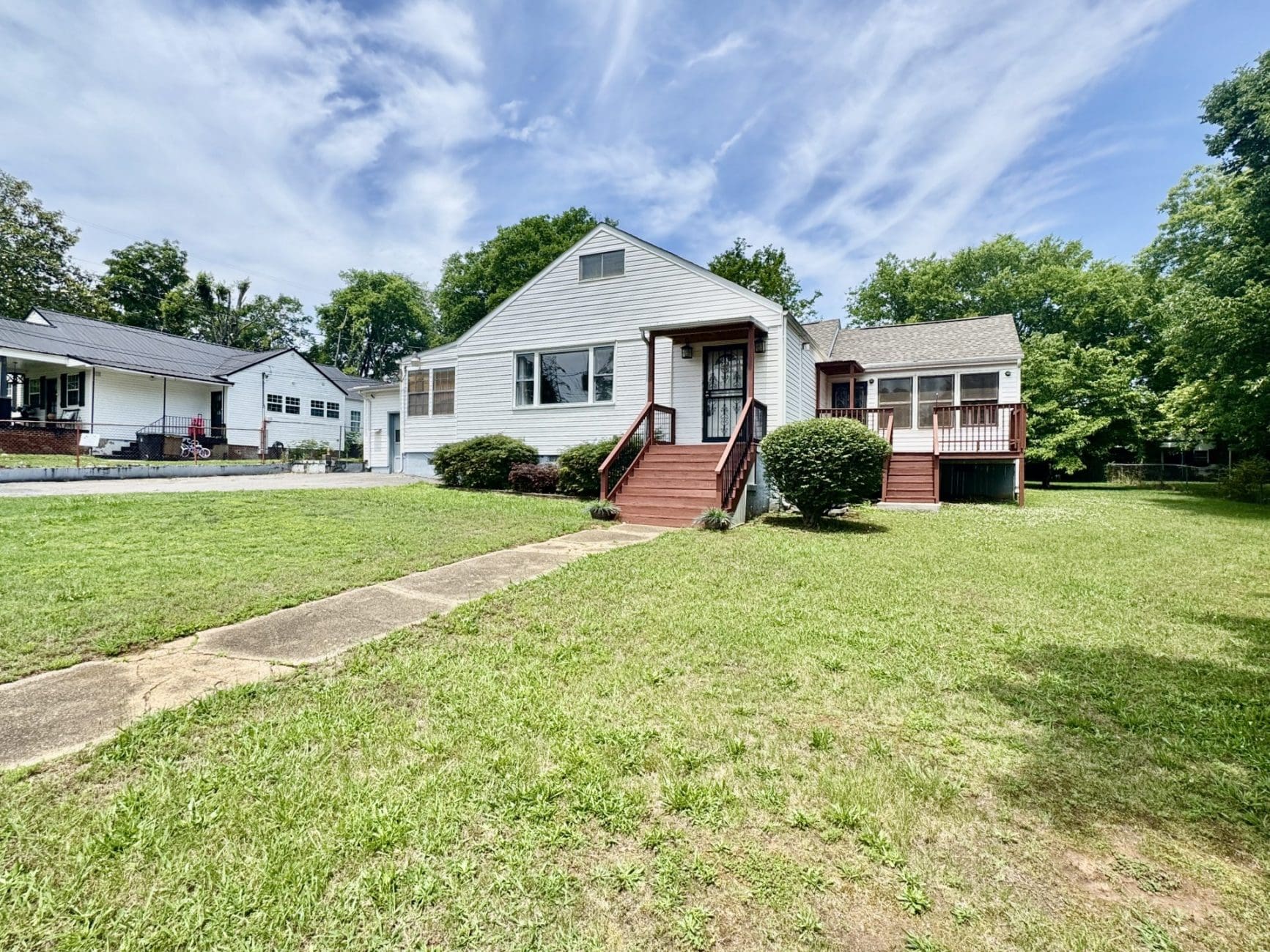 This image is by Powell Auction & Realty.