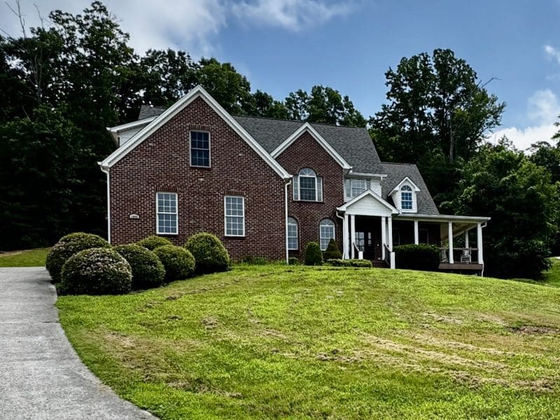 This image is by Powell Auction & Realty.