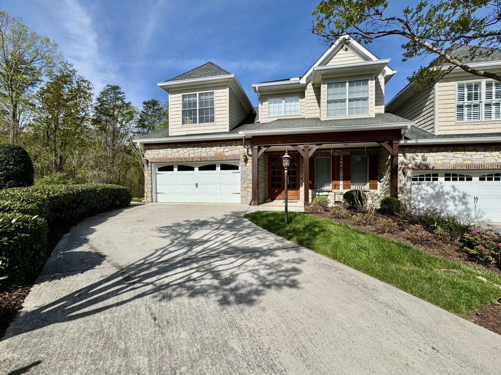 This image is by Powell Auction & Realty.