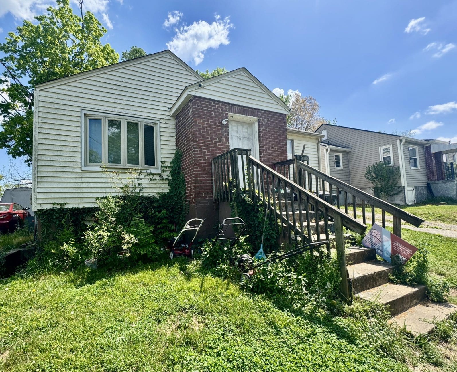 This image is by Powell Auction & Realty.