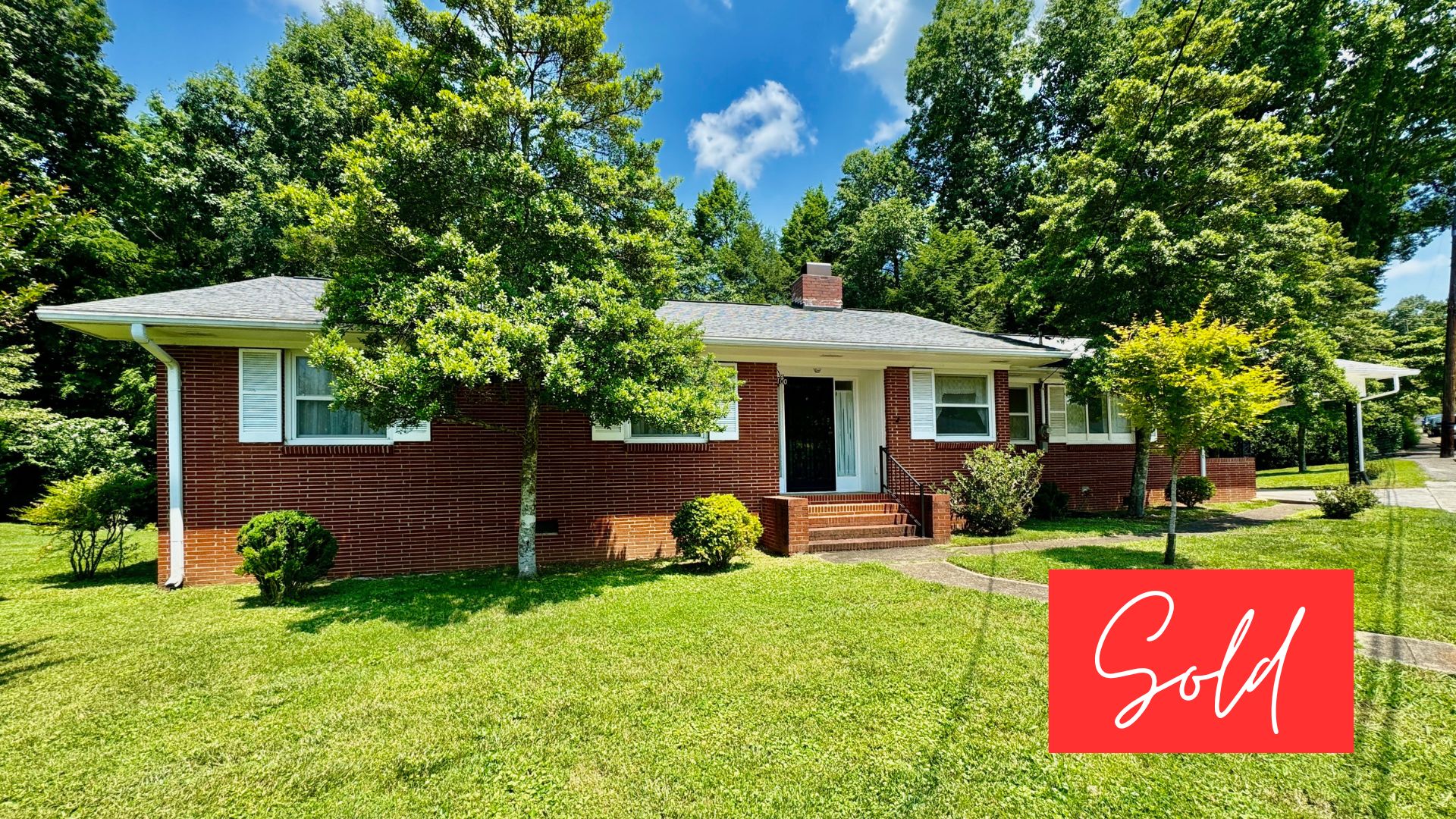 This image is by Powell Auction & Realty.