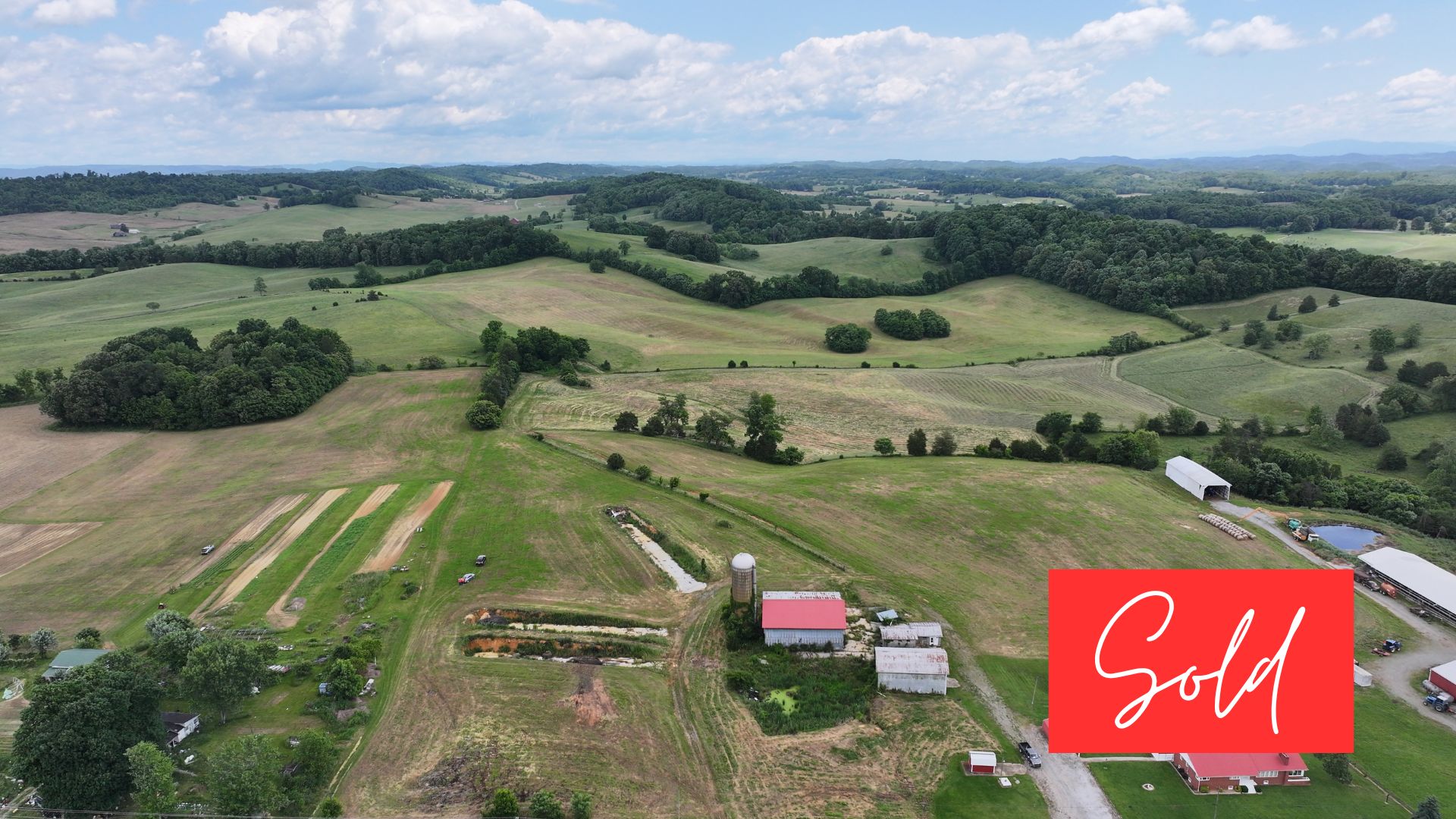 This image is by Powell Auction & Realty.