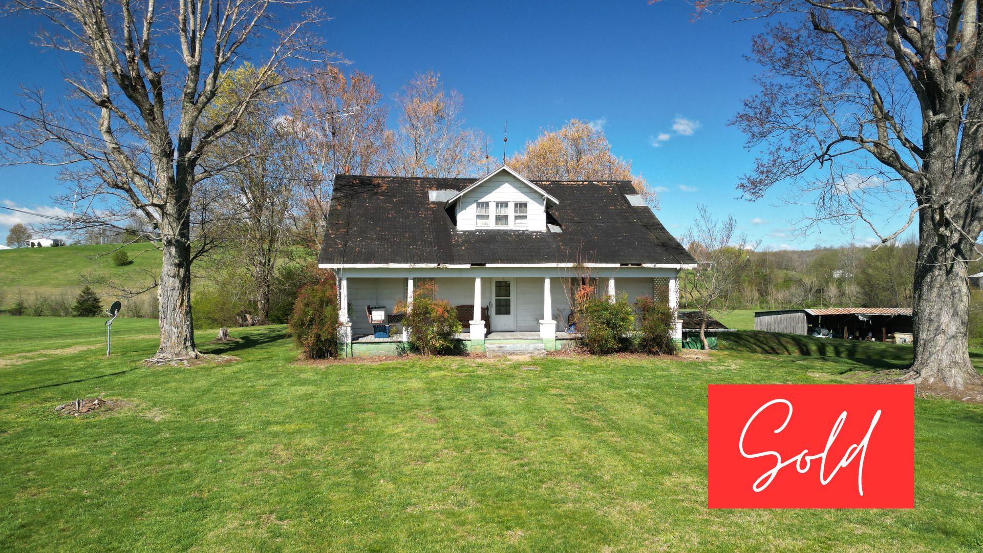 This image is by Powell Auction & Realty.