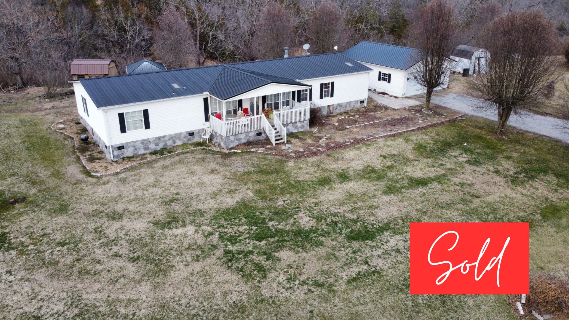 This image is by Powell Auction & Realty.