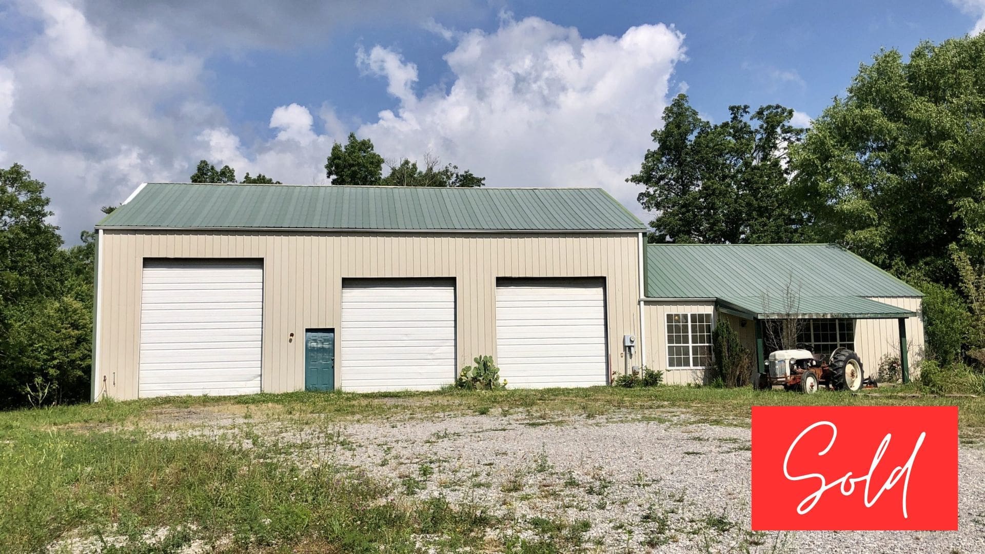 This image is by Powell Auction & Realty.