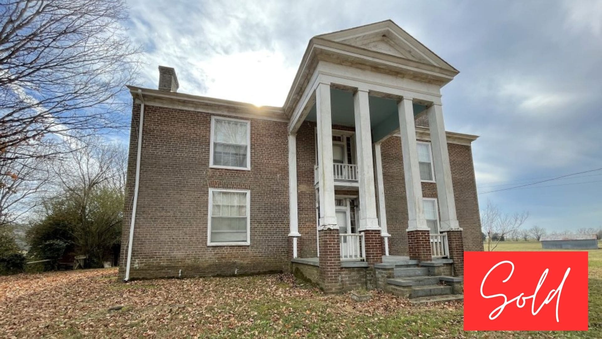 This image is by Powell Auction & Realty.