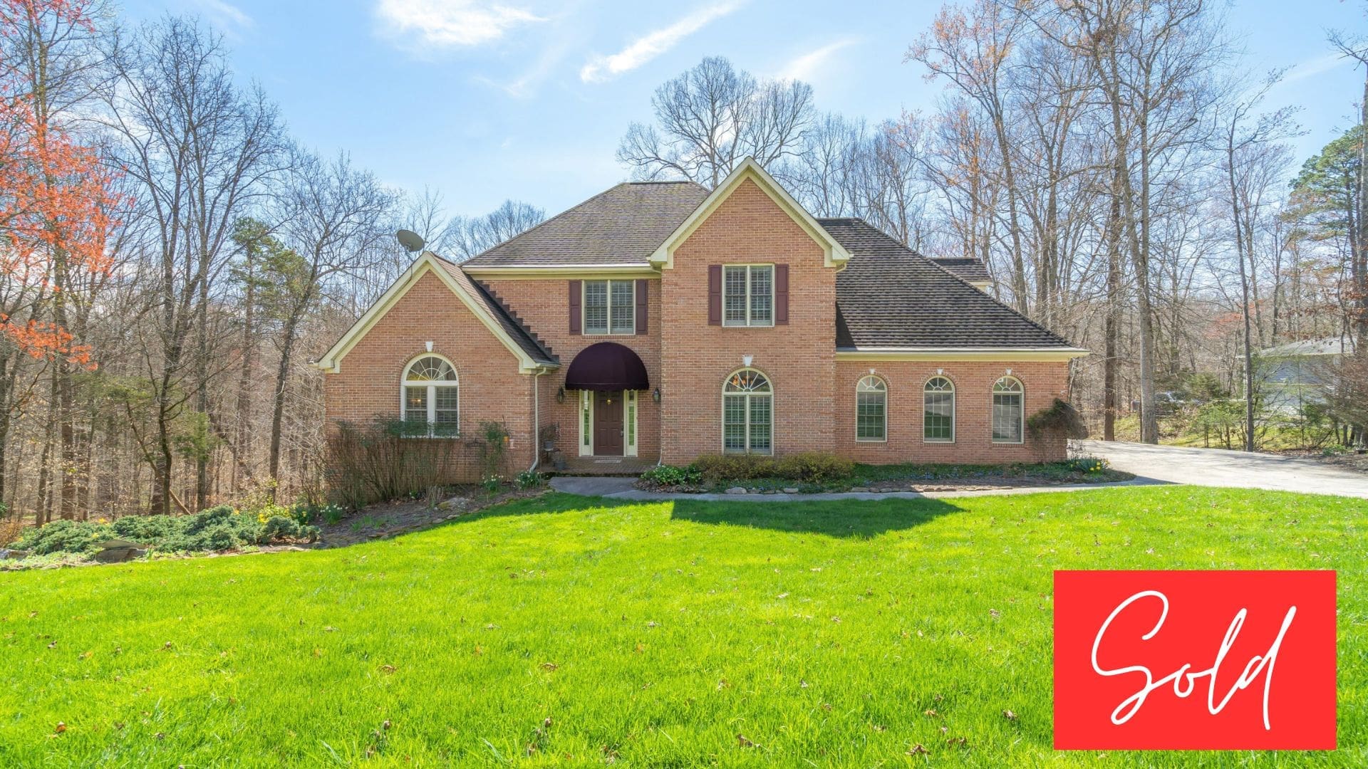 This image is by Powell Auction & Realty.