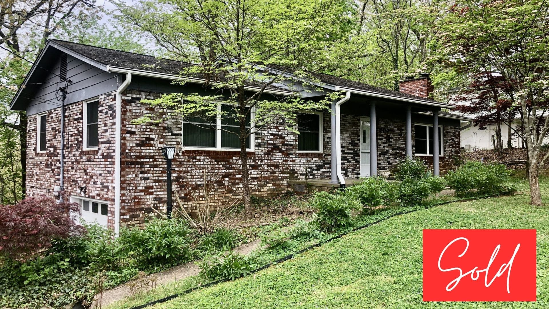 This image is by Powell Auction & Realty.