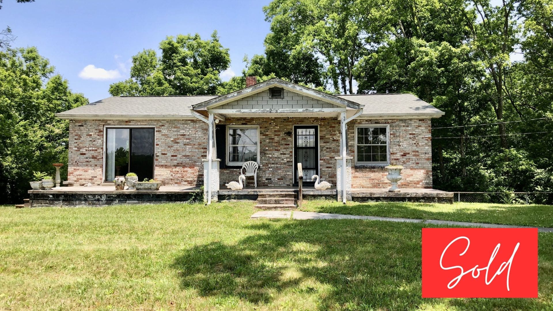 This image is by Powell Auction & Realty.
