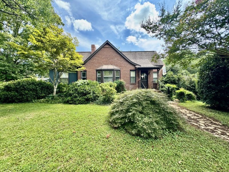 This image is by Powell Auction & Realty.