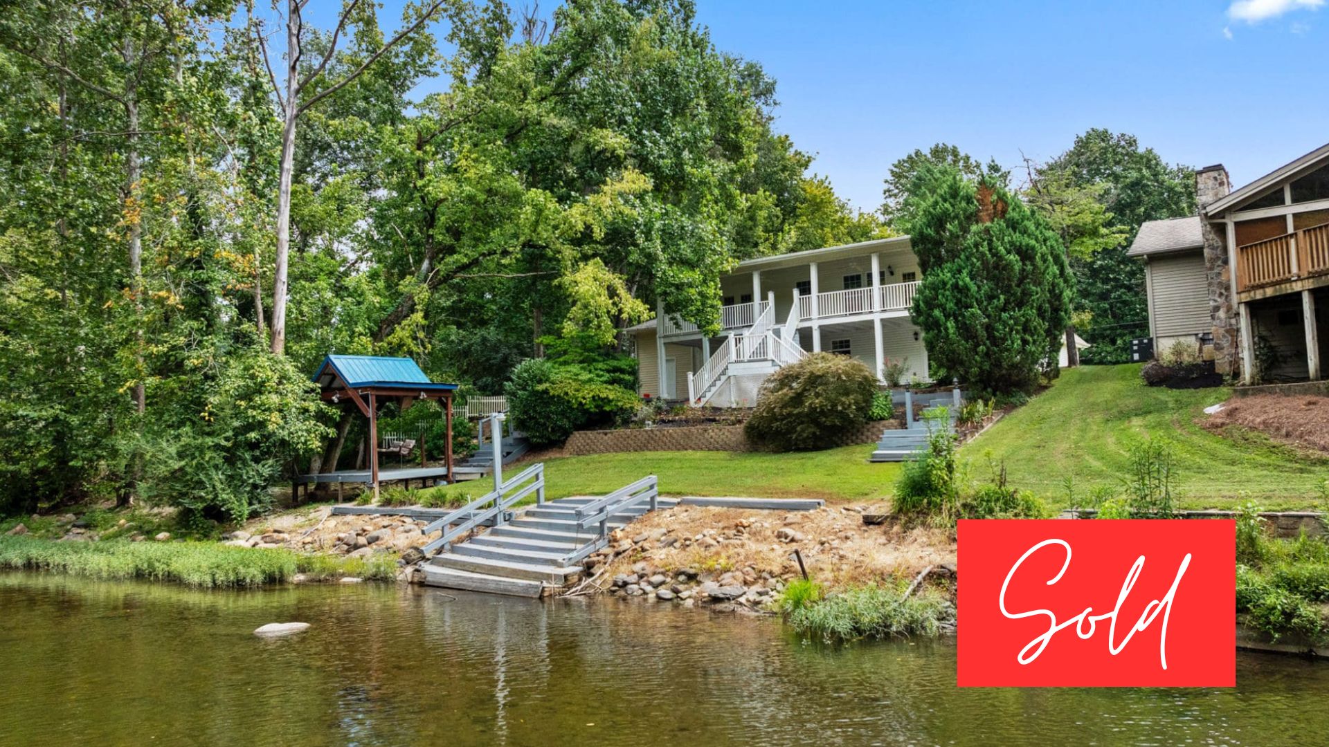 This image is by Powell Auction & Realty.
