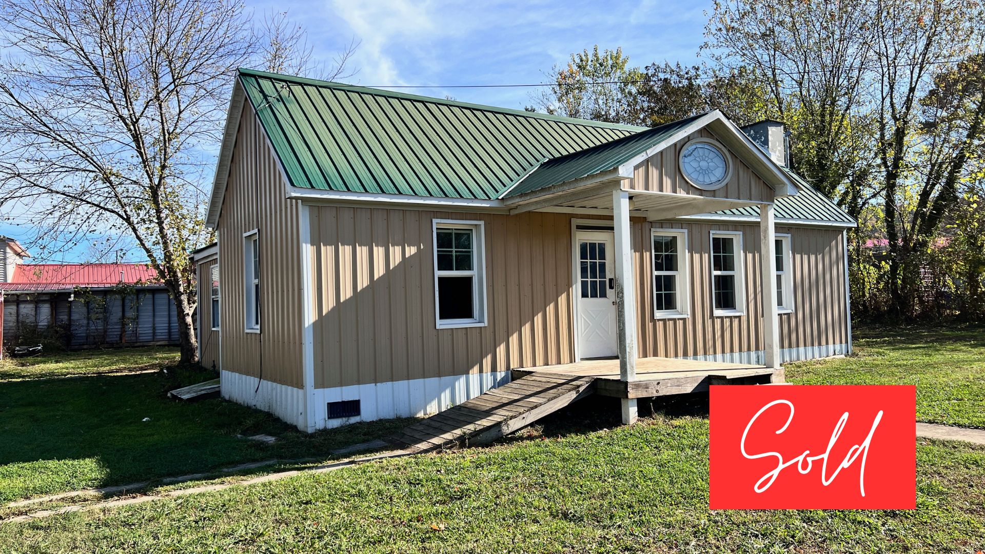 This image is by Powell Auction & Realty.