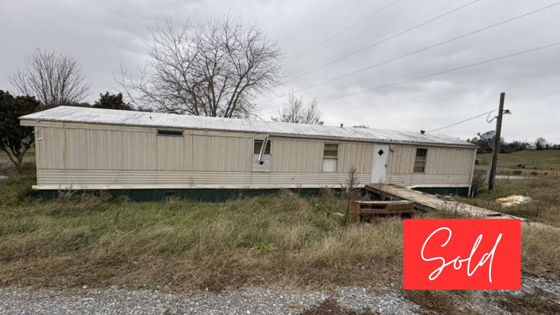 This image is by Powell Auction & Realty.